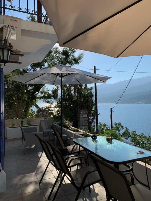 Evdilos' Balcony Holiday home