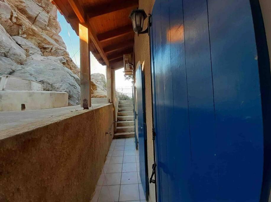Evdilos' Balcony Holiday home